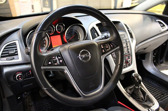 Opel Astra 10 of 10