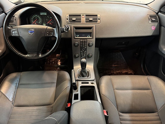 Volvo V50 9 of 16