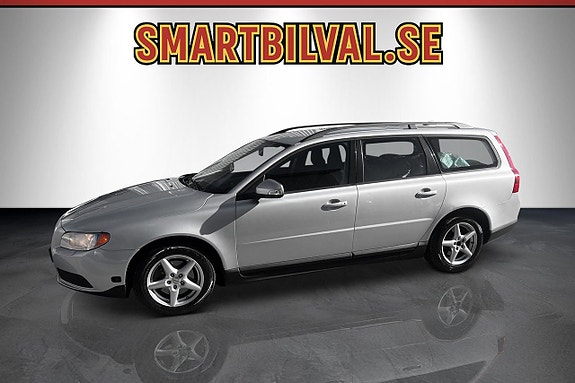Volvo V70 2 of 11