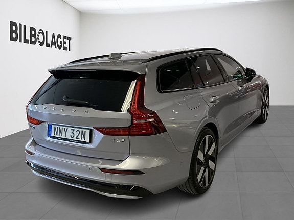 Volvo V60 4 of 12