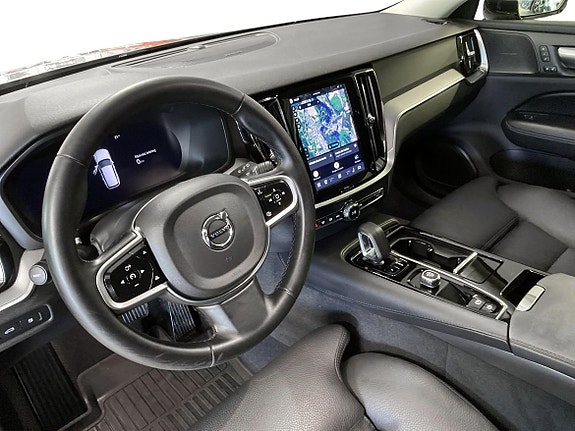 Volvo V60 6 of 12