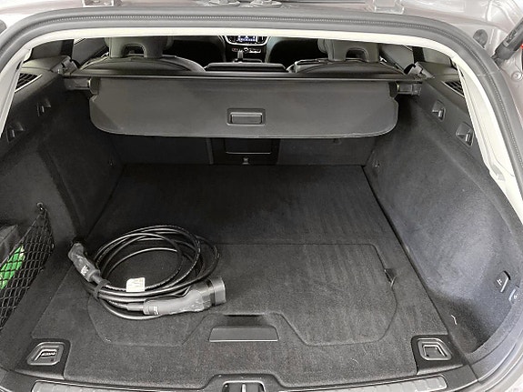 Volvo V60 11 of 12