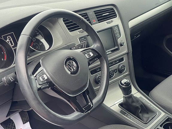 Volkswagen Golf-Serie 5 of 5