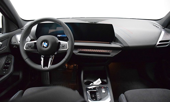 BMW 120 2 of 21