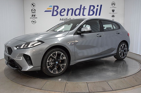 BMW 120 7 of 21