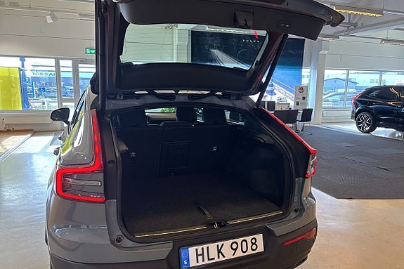 Volvo C40 17 of 27