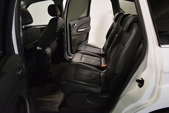 Ford S-MAX 13 of 18