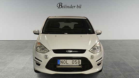 Ford S-MAX 2 of 18