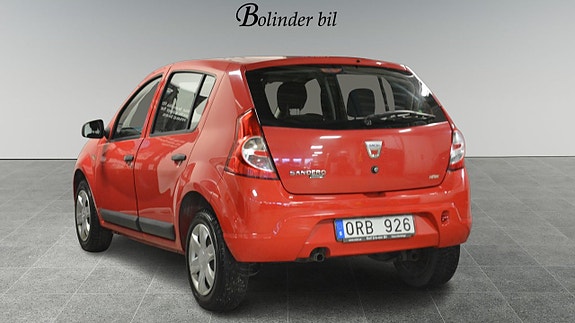 Dacia Sandero 4 of 5