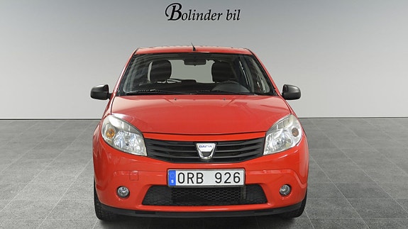 Dacia Sandero 2 of 5