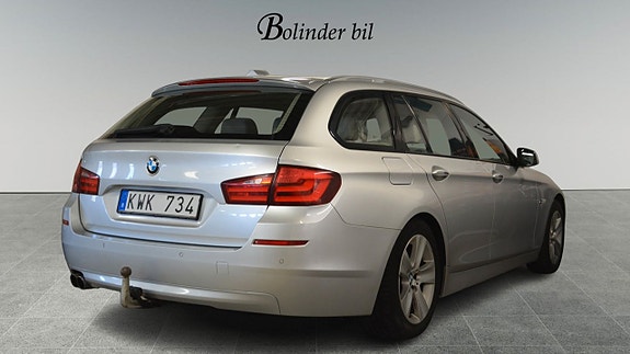 BMW 523i 6 of 16