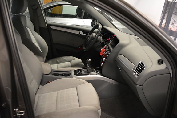 Audi A4 11 of 15
