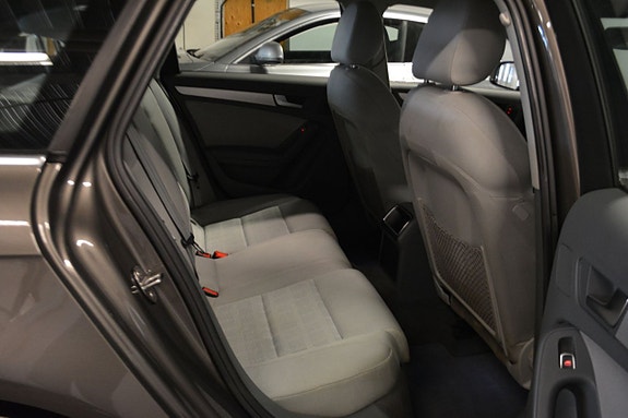 Audi A4 10 of 15