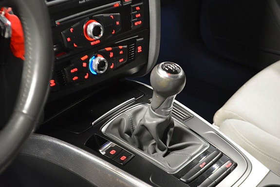 Audi A4 8 of 15