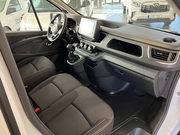 Nissan Primastar 6 of 10