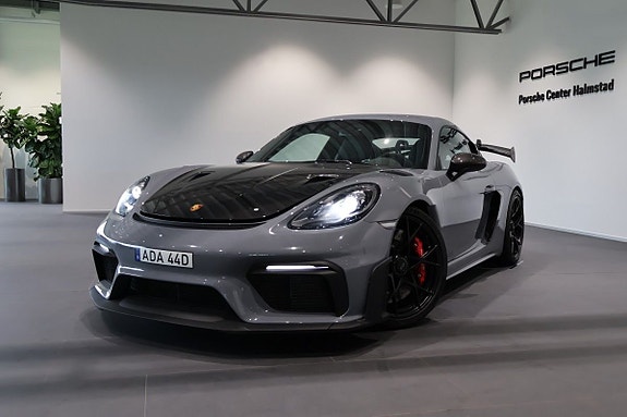 Porsche 718 Cayman GT4 RS