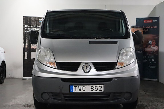 Renault Trafic 2 of 13