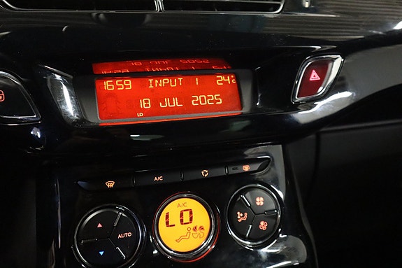 Citroen DS3 13 of 18