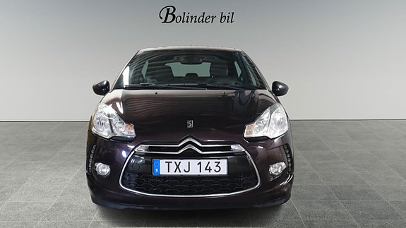 Citroen DS3 2 of 18