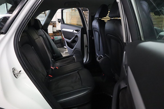 Audi Q3 11 of 16