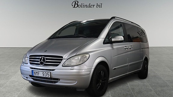 Mercedes-Benz Viano 3 of 5