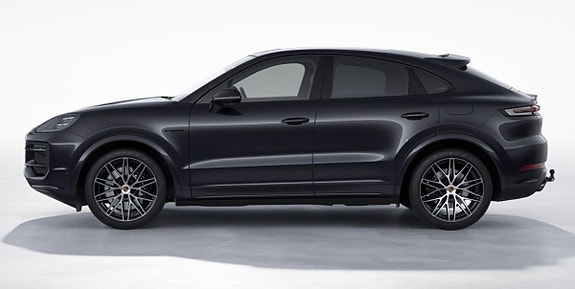 Porsche Cayenne 3 of 5
