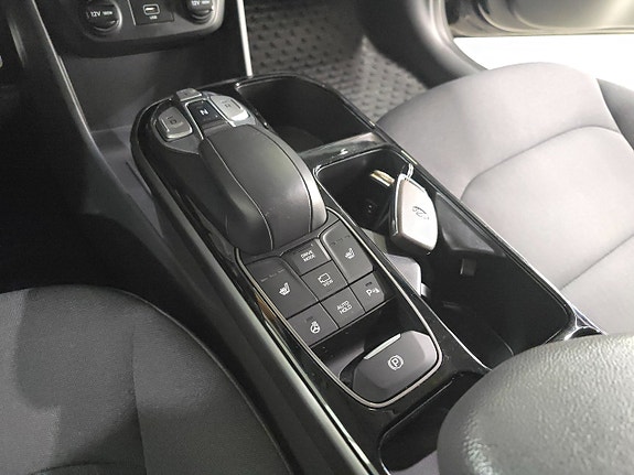 Hyundai IONIQ 9 of 11