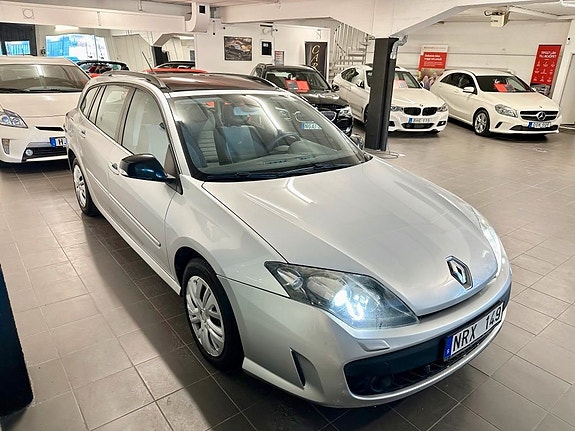 Renault Laguna 22 of 22
