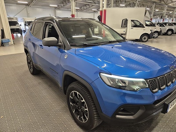 Jeep Compass 3 of 5