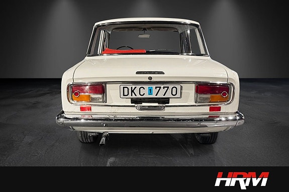 Toyota Corona 4 of 5