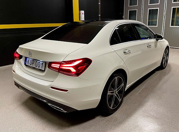 Mercedes-Benz A200 d 7 of 20