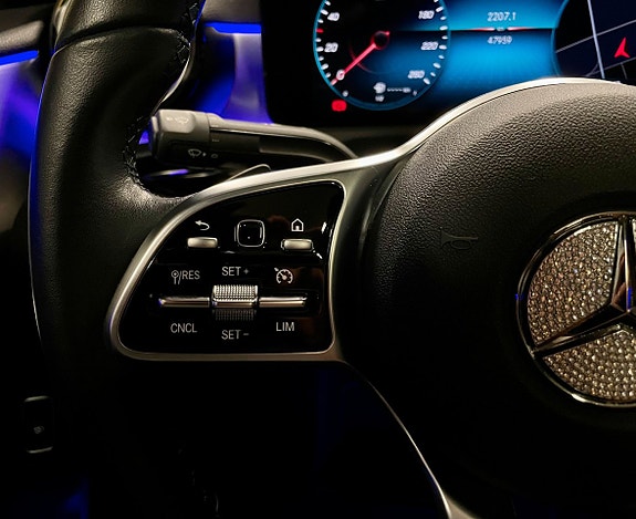 Mercedes-Benz A200 d 14 of 20