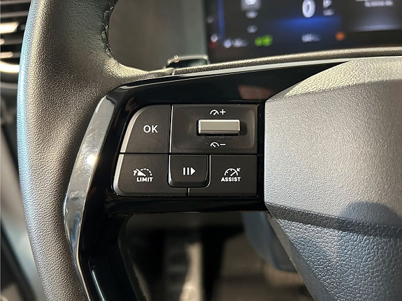 Opel Vivaro 10 of 14