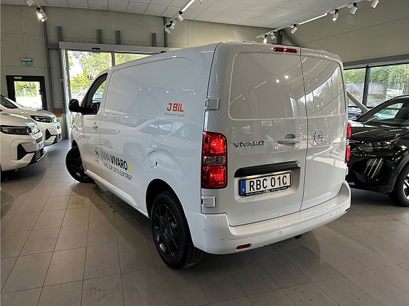 Opel Vivaro 5 of 5