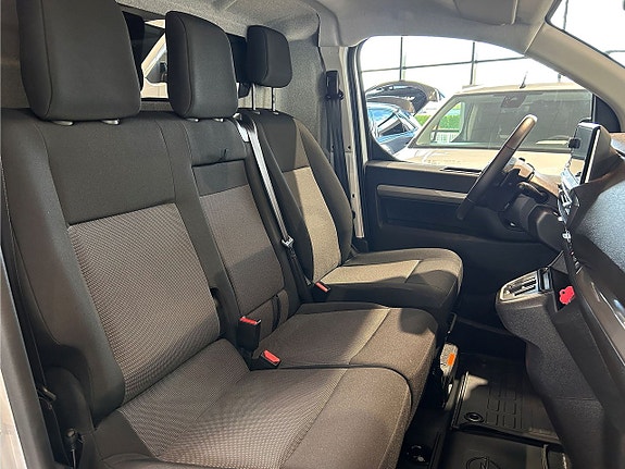 Opel Vivaro 13 of 14