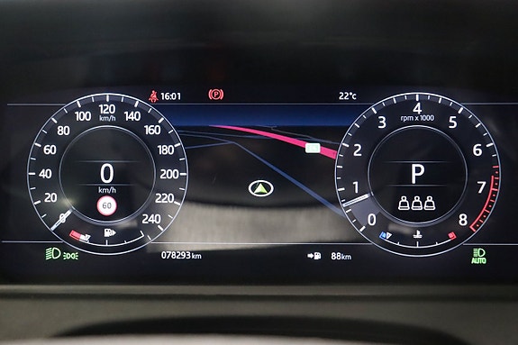 Land Rover Range Rover Velar 16 of 20