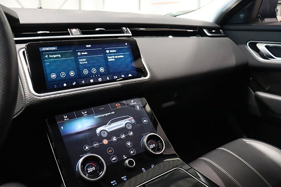 Land Rover Range Rover Velar 17 of 20