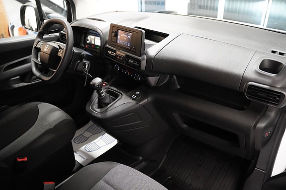 Toyota Proace City 10 of 15