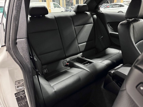 BMW 135i 26 of 27