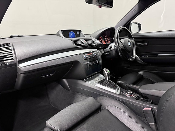BMW 135i 22 of 27
