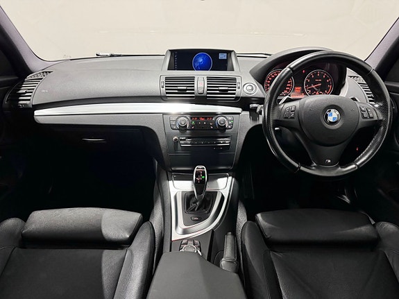 BMW 135i 16 of 27