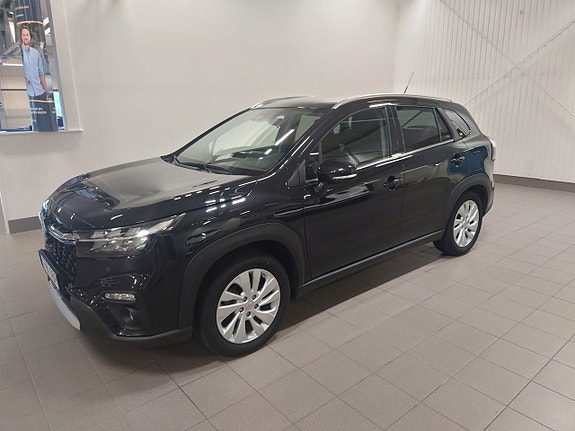 Suzuki S-Cross 2 of 5