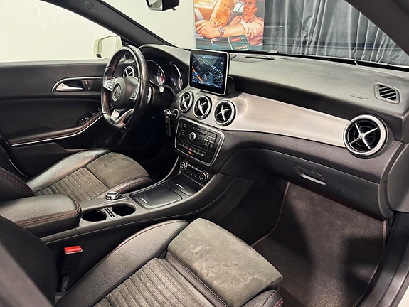 Mercedes-Benz CLA200 d 11 of 18