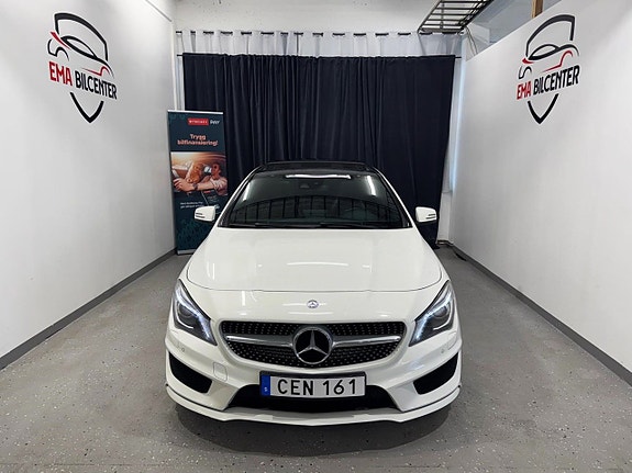 Mercedes-Benz CLA200 d 2 of 5