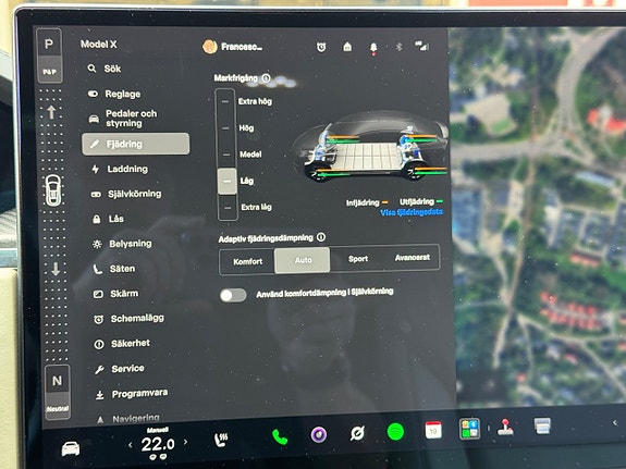Tesla Model X 24 of 28