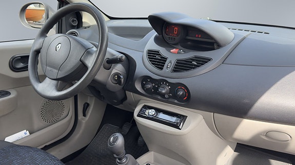 Renault Twingo 4 of 5
