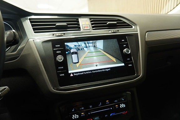 Volkswagen Tiguan 12 of 14