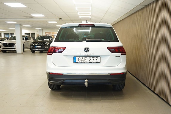 Volkswagen Tiguan 6 of 14