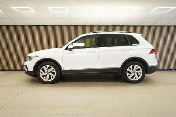 Volkswagen Tiguan 5 of 5
