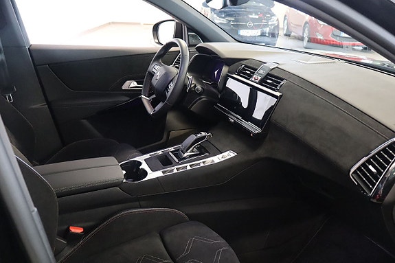 DS DS 7 Crossback 11 of 14